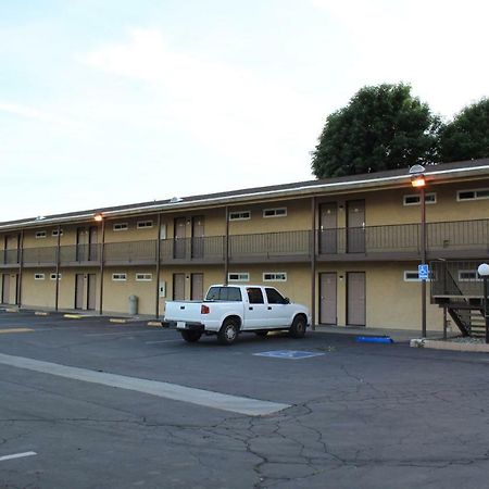 Menifee Inn Exterior photo